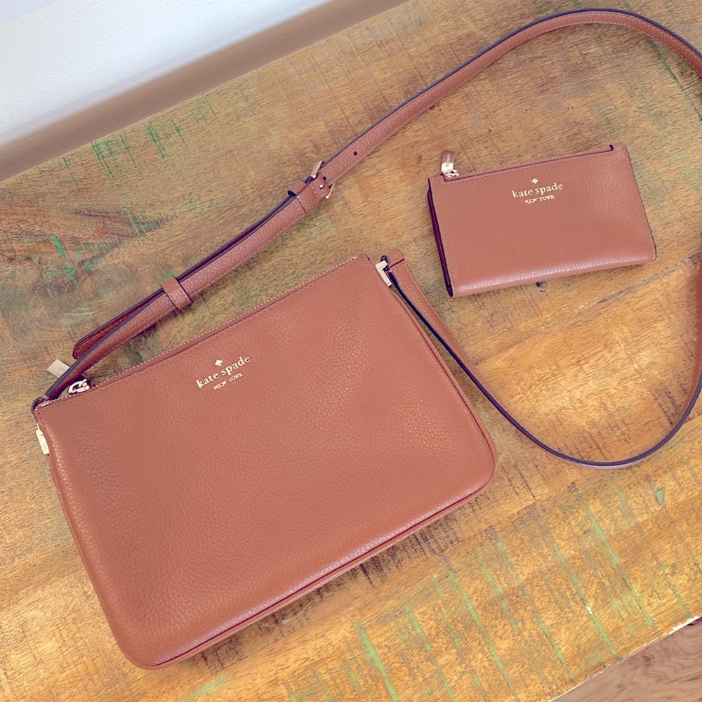 Kate Spade Pebble Leather Triple Compartment Crossbody with Matching Wallet - Picture 7 of 9